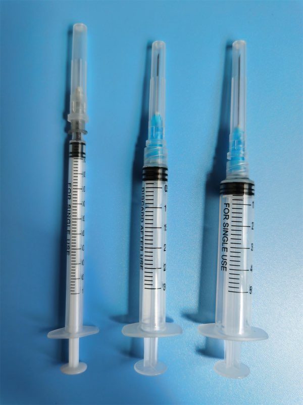 3ml and 5ml Luer Lock disposable syringes — bulk export, OEM private label, CE certified